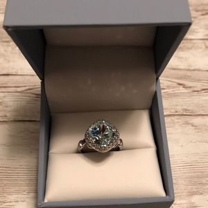 ❌SOLD❌Sterling Silver Gemstone Ring